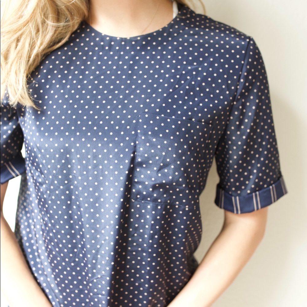 Vintage silky blue top polka dot